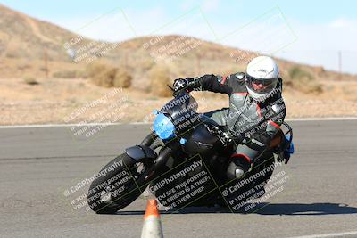 media/Feb-05-2023-Classic Track Day (Sun) [[c35aca4a42]]/Group 3/session 3 turn 13/